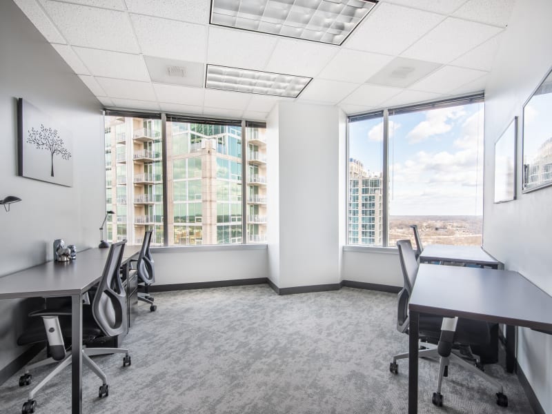 3 Person Private Office at 525 N Tryon St, Charlotte | Office Hub